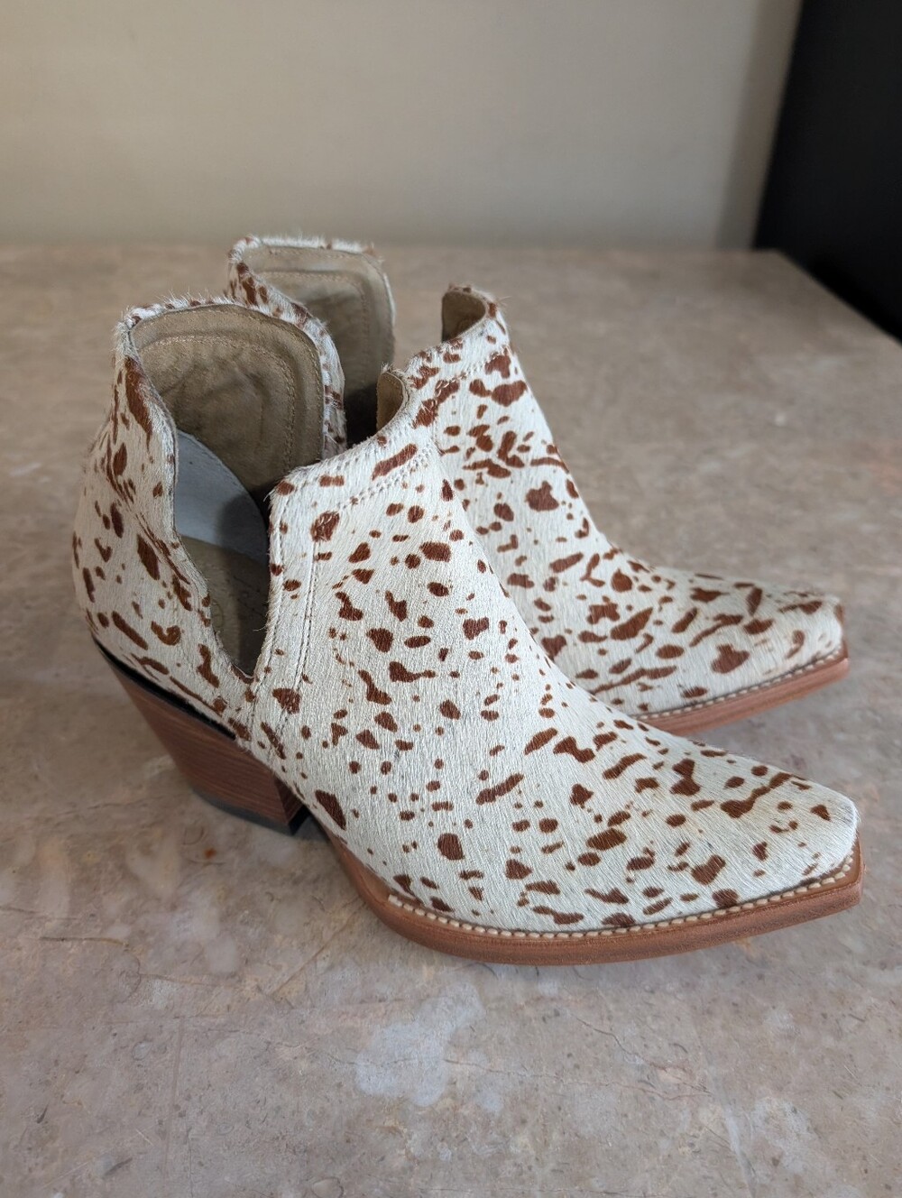 Ariat Dixon Hair-on Cow Print Haircalf Western Booties-Snip Toe  Women  Size 7.5